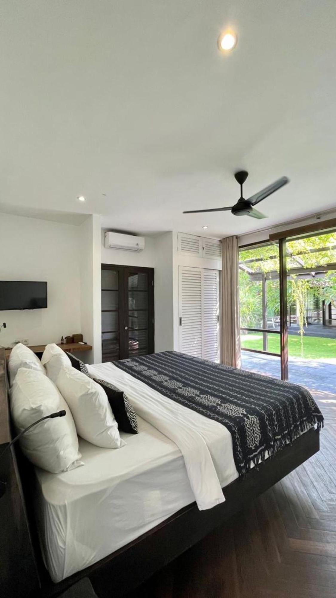 Del Boca Villa 5 Bedrooms Canggu Esterno foto